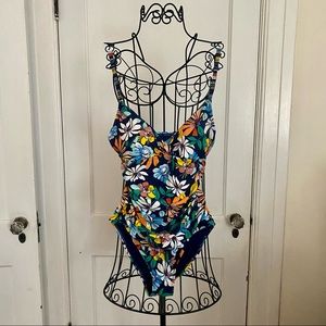 Ellen Tracy floral one piece